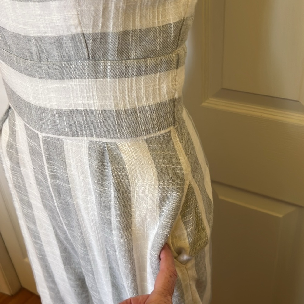 Sugar Lips xs linen lined sleeveless mid calf romper. Grey cream stripe - Picture 3 of 14